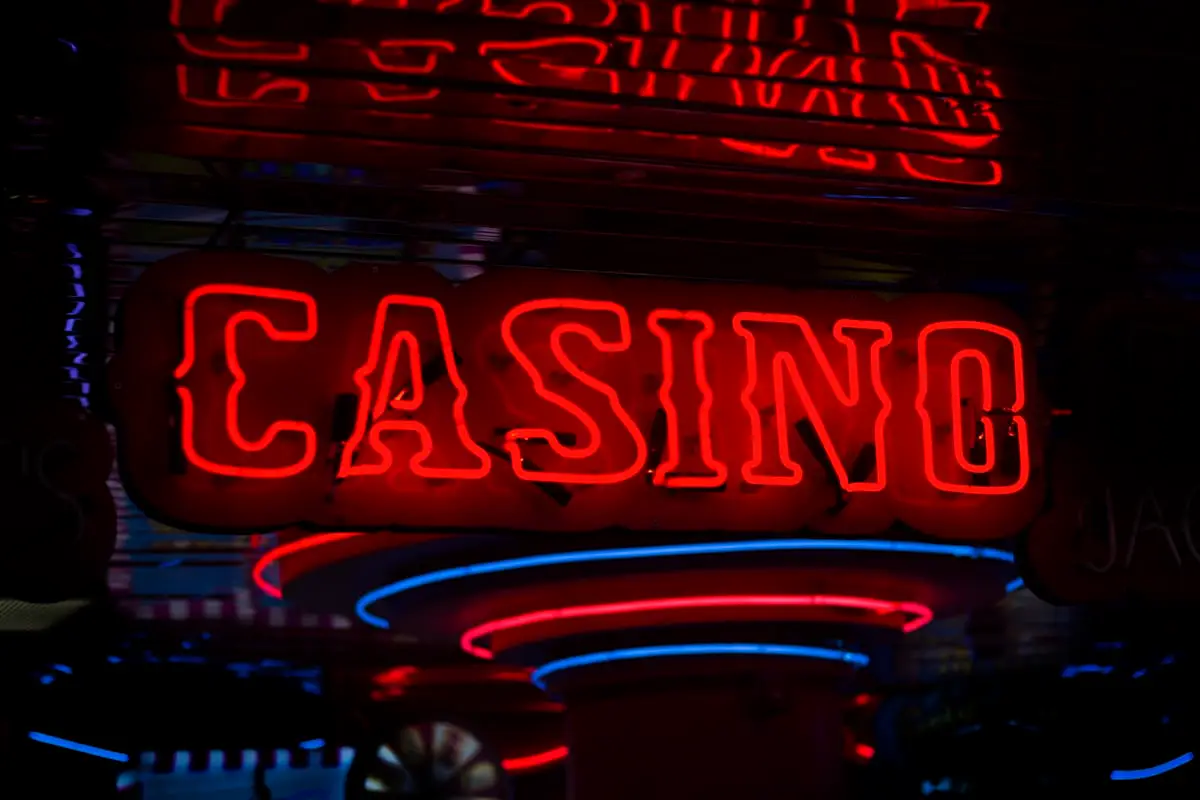 Greenbloockstudio casino hotel