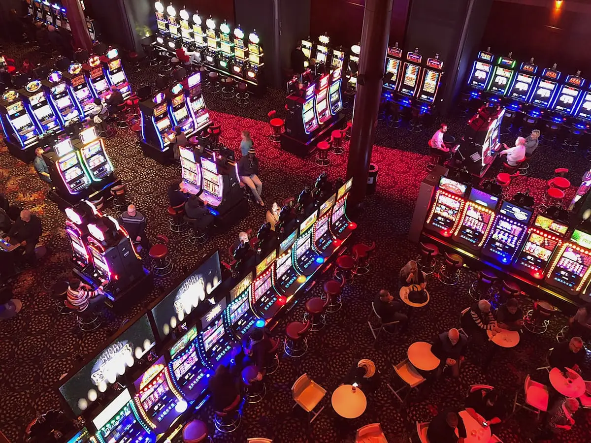 Greenbloockstudio casino hotel