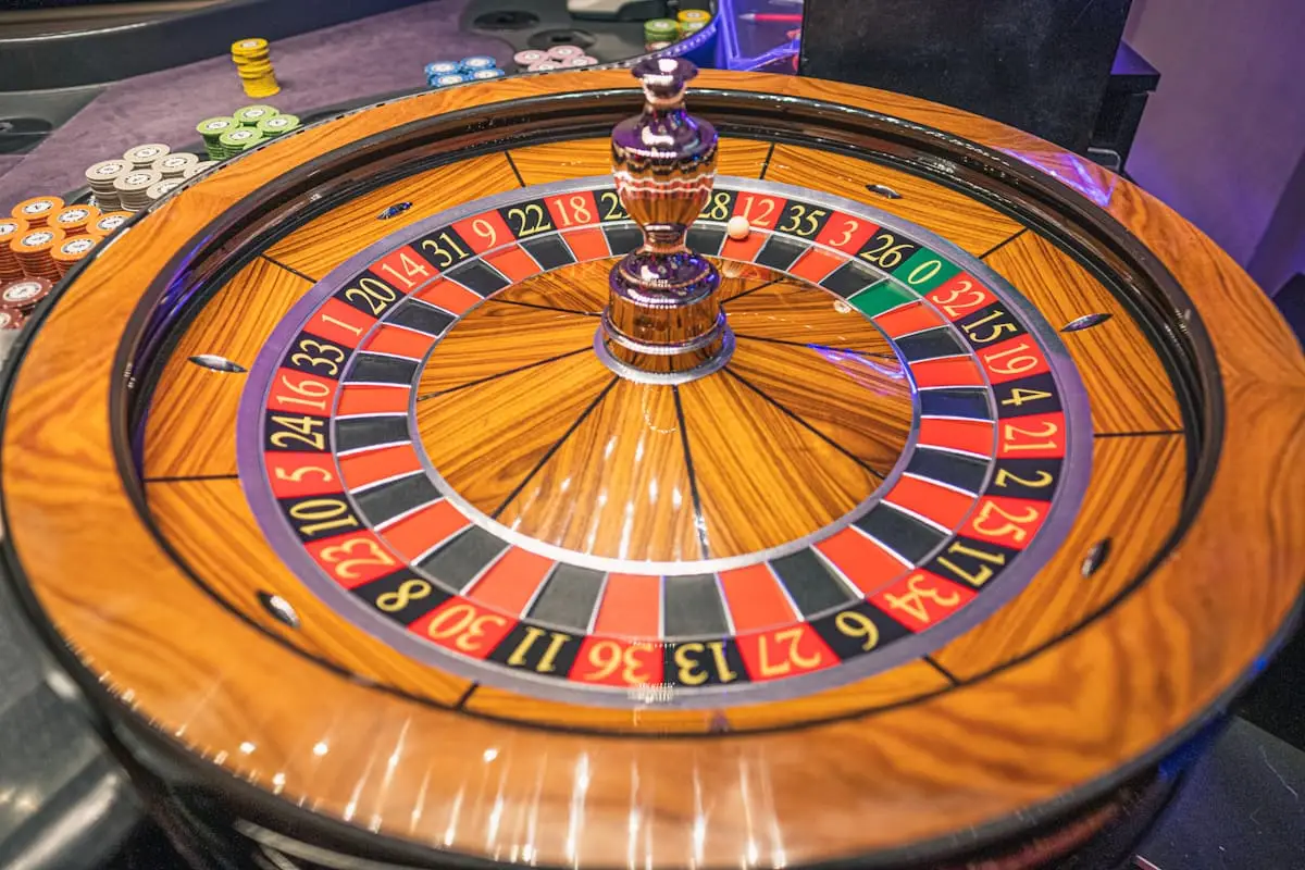 Greenbloockstudio casino hotel